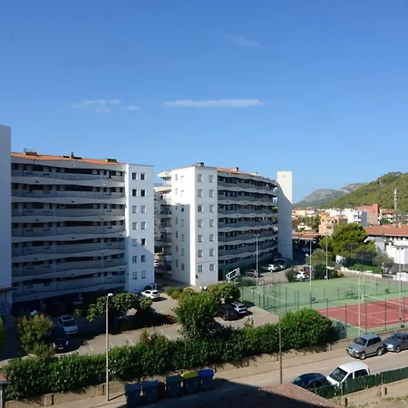 Apartment Rocamaura Ii 6-3 *